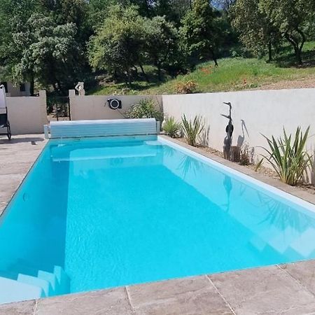 Les Bois De Zola Entre Provence Et Luberon Saint-Esteve-Janson Quarto foto